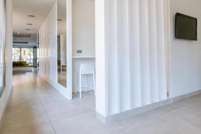 Imagen de los interiores del Apartamentos Apartaments Cye Salou. Foto 12