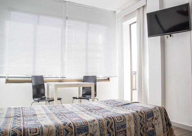 Imagen de la habitación del Apartamentos Apartaments La Perla Negra. Foto 8