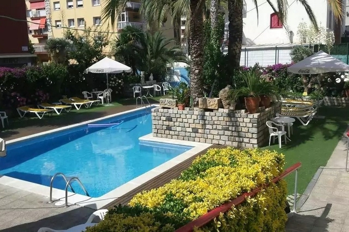 Imagen general del Apartamentos Apartaments Mar Blau. Foto 6