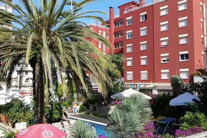 Imagen general del Apartamentos Apartaments Mar Blau. Foto 14