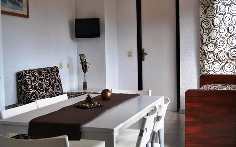 Imagen de la habitación del Apartamentos Apartaments Monjardí. Foto 6