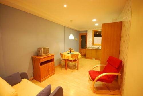 Imagen de los interiores del Apartamentos Apartaments Roma. Foto 13