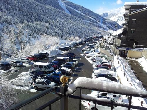 Imagen de la habitación del Apartamentos Apartaments Turistics Pirineu. Foto 40