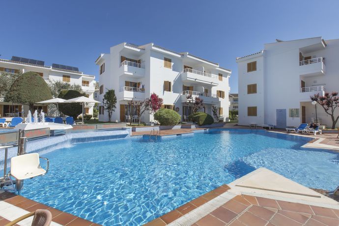 Imagen general del Apartamentos Aparthotel Flora, Puerto Pollensa. Foto 1