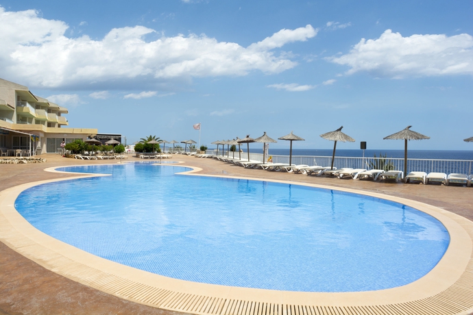 Imagen de la piscina del Apartamentos Aparthotel Hsm Calas Park - All Inclusive. Foto 15