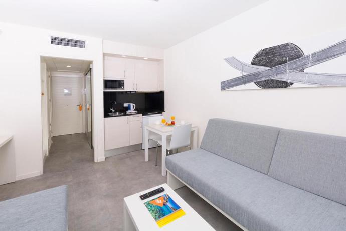 Imagen general del Apartamentos Aparthotel Hsm Lago Park. Foto 8