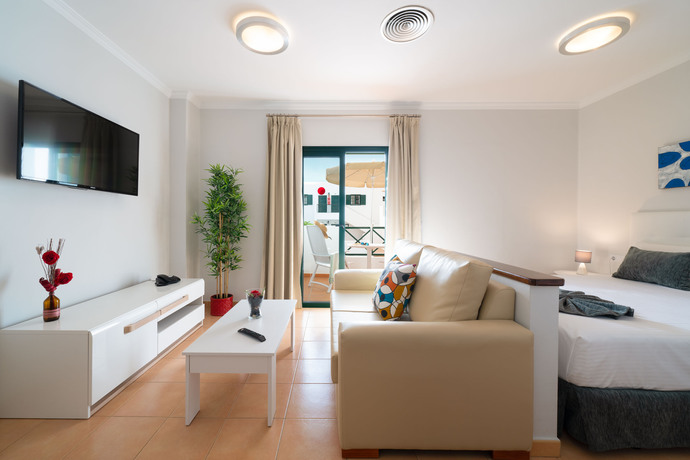 Imagen de la habitación del Apartamentos Aparthotel Ilunion Costa Sal Lanzarote. Foto 24