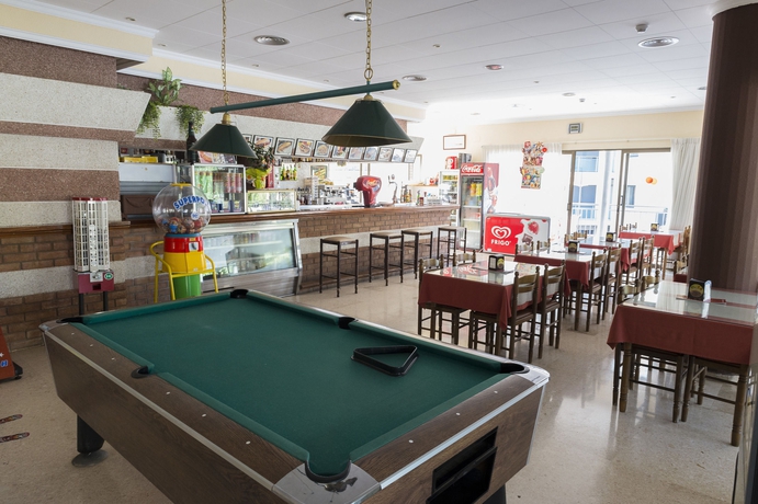 Imagen del bar/restaurante del Apartamentos Aparthotel Las Mariposas. Foto 3