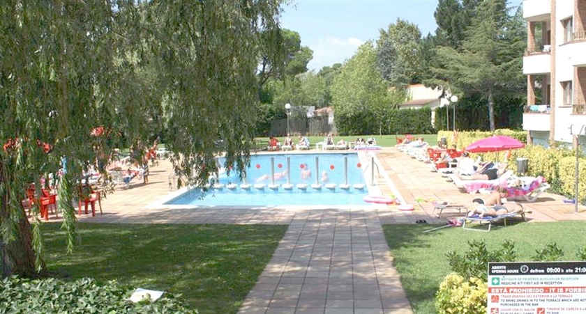 Imagen de la piscina del Apartamentos Aparthotel Las Mariposas. Foto 12