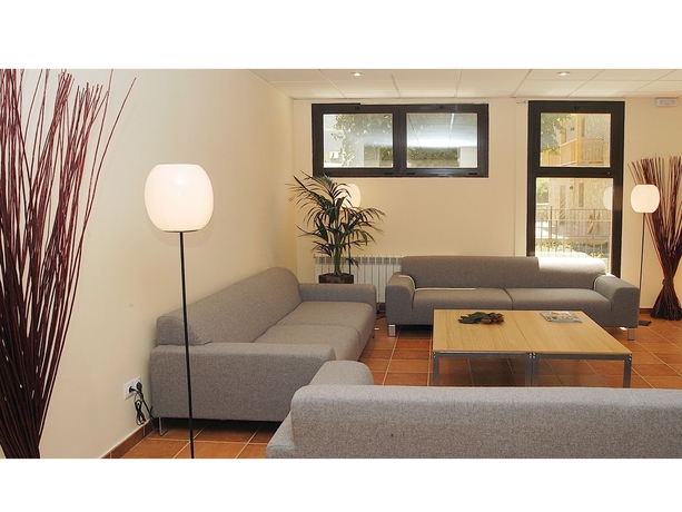 Imagen de los interiores del Apartamentos Aparthotel Nou Vielha. Foto 12
