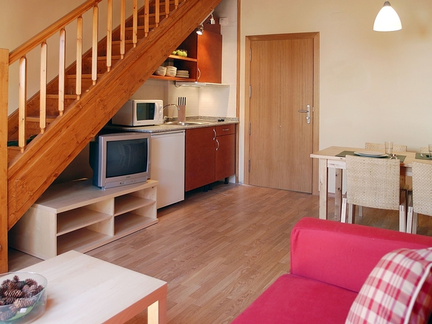 Imagen de los interiores del Apartamentos Aparthotel Nou Vielha. Foto 15