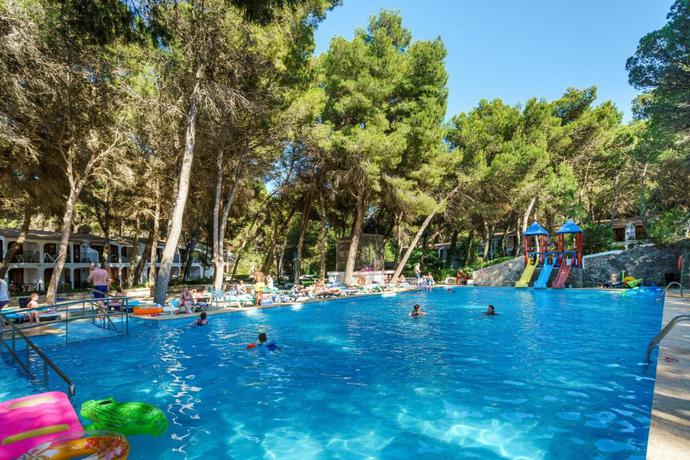 Imagen de la piscina del Apartamentos Aparthotel Sol Parc. Foto 20