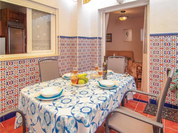 Imagen de los interiores del Apartamentos Apartment C&oacute;rdoba C/Buen Pastor. Foto 9