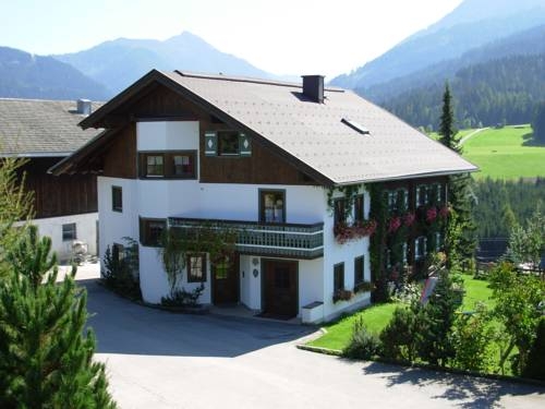 Imagen de los exteriores del Apartamentos Apartment Deml. Foto 2