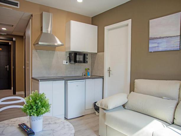 Imagen general del Apartamentos Apartmentos Santander Maliaño Suites 3000. Foto 9