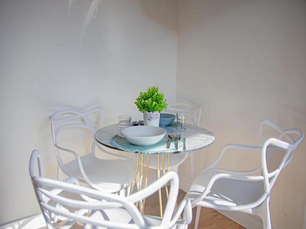 Imagen general del Apartamentos Apartmentos Santander Maliaño Suites 3000. Foto 13