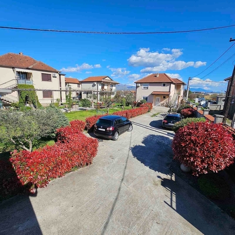 Imagen de los exteriores del Apartamentos Apartments Aerodrom. Foto 18