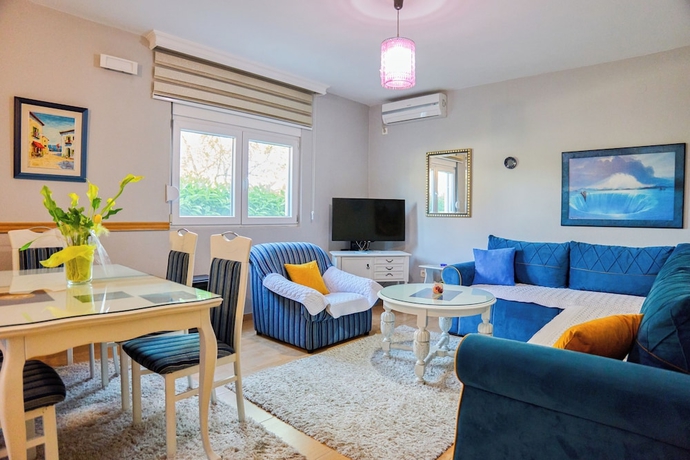 Imagen de la habitación del Apartamentos Apartments Aerodrom. Foto 10