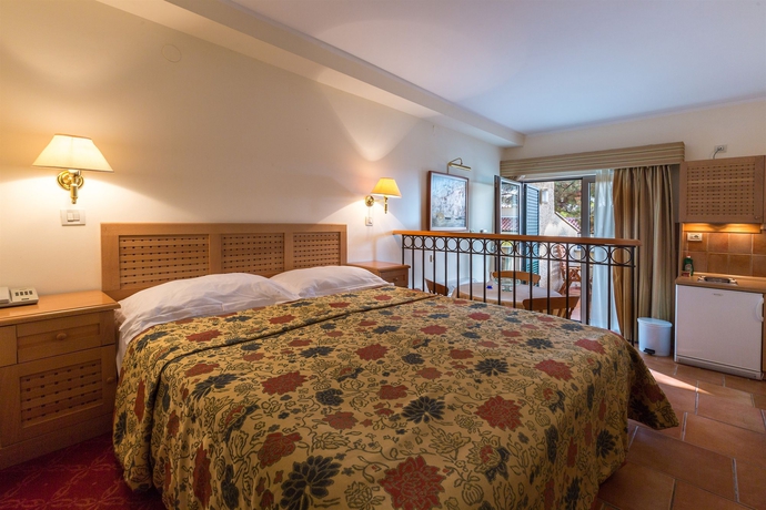 Imagen de la habitación del Apartamentos Apartments Bellevue Plava Laguna. Foto 3