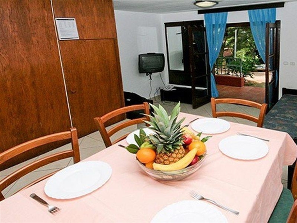 Imagen general del Apartamentos Apartments Kanegra Plava Laguna. Foto 7