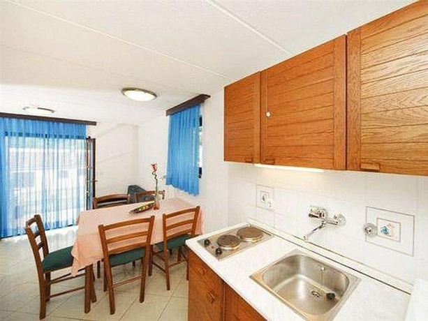 Imagen general del Apartamentos Apartments Kanegra Plava Laguna. Foto 10