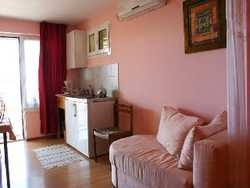 Imagen de los interiores del Apartamentos Apartments Kiki. Foto 6