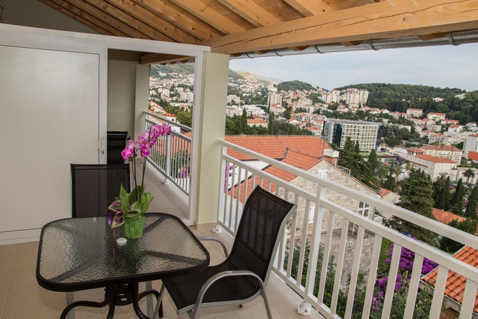 Imagen de los exteriores del Apartamentos Apartments Mandy. Foto 15