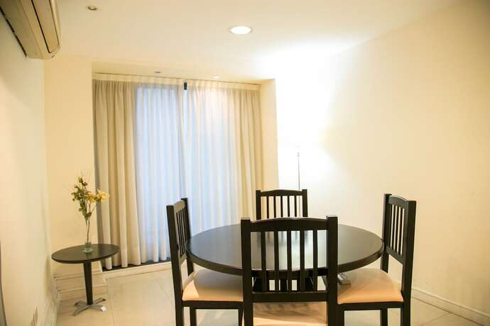 Imagen general del Apartamentos Apartments Mendoza Inn. Foto 12