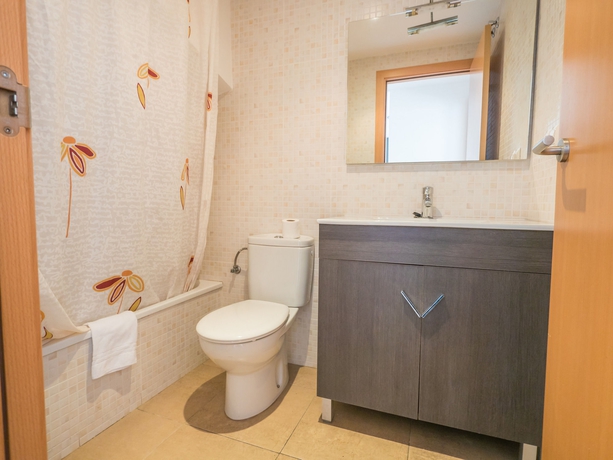 Imagen de la habitación del Apartamentos Apartments SUMMER DREAMS LLORET. Foto 2