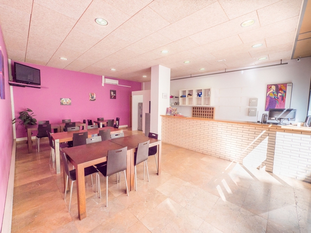 Imagen de los interiores del Apartamentos Apartments SUMMER DREAMS LLORET. Foto 10
