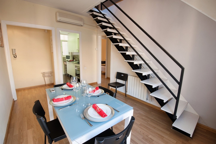 Imagen de la habitación del Apartamentos Apartments Sata Sagrada Familia Area. Foto 4