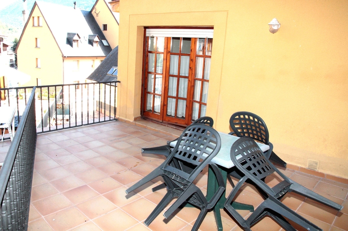 Imagen de los exteriores del Apartamentos Apartments Somni Aranès. Foto 11