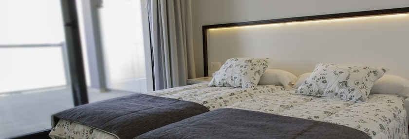 Imagen de la habitación del Apartamentos Apartotel Playa Oliva. Foto 9