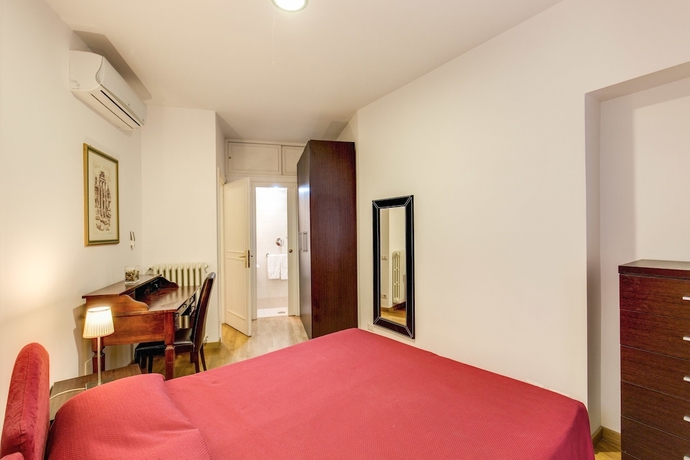 Imagen de la habitación del Apartamentos Apollo Apartments Colosseo. Foto 5