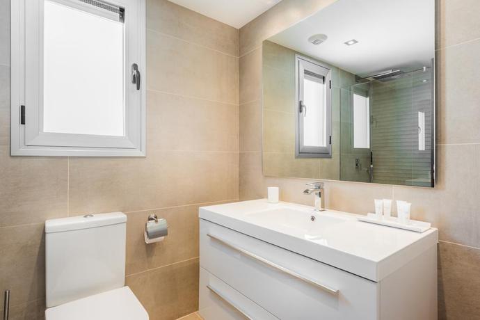 Imagen general del Apartamentos Aqua Apartments Vento, Marbella. Foto 13