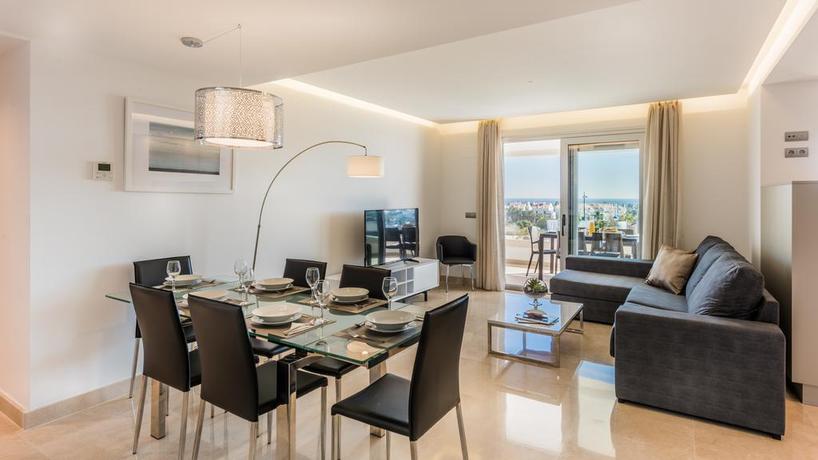 Imagen general del Apartamentos Aqua Apartments Vento, Marbella. Foto 14