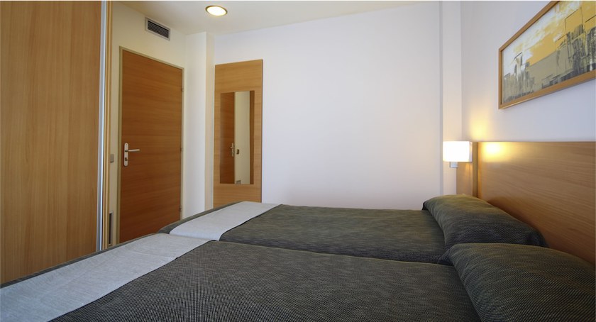 Imagen de la habitación del Apartamentos Aqua Hotel Nostre Mar Apartaments. Foto 8