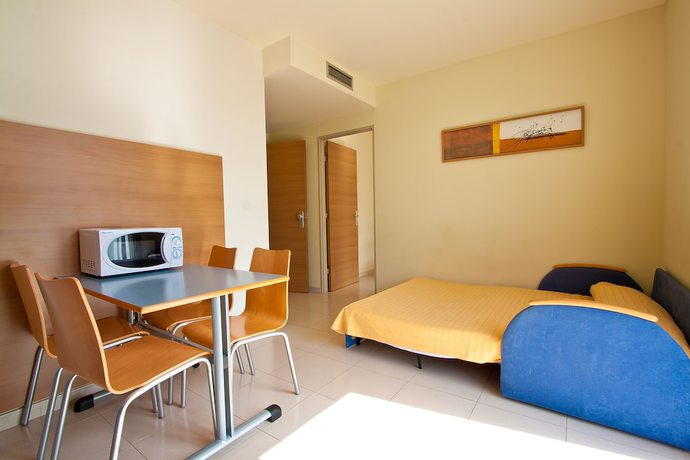 Imagen de la habitación del Apartamentos Aqua Hotel Nostre Mar Apartaments. Foto 10