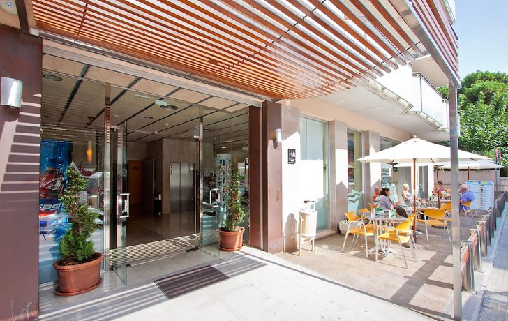 Imagen general del Apartamentos Aqua Hotel Nostre Mar Apartaments. Foto 2