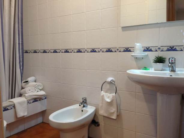 Imagen de la habitación del Apartamentos Aqualecer. Foto 2