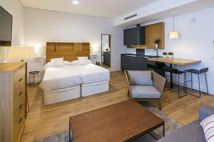 Imagen de la habitación del Apartamentos Aquitania Home Suites. Foto 14