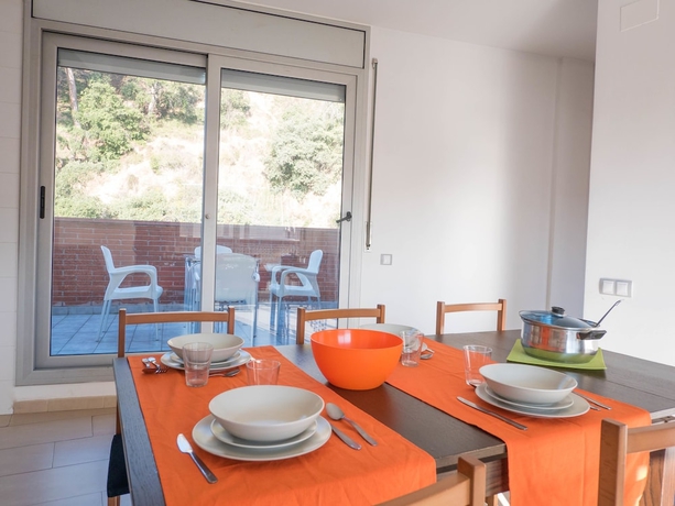 Imagen de la habitación del Apartamentos Ar Espronceda. Foto 7