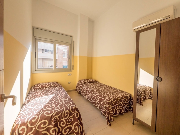 Imagen de la habitación del Apartamentos Ar Espronceda. Foto 11