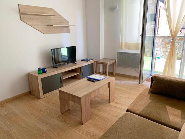 Imagen de la habitación del Apartamentos Araco 3000. Foto 11