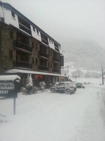 Imagen general del Apartamentos Arans 3000. Foto 3