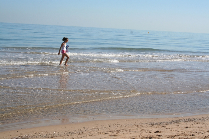 Imagen de los exteriores del Apartamentos Arenales Playa. Foto 7