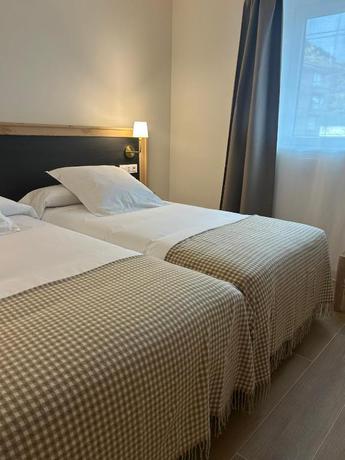 Imagen de la habitación del Apartamentos Arenas Suites. Foto 3