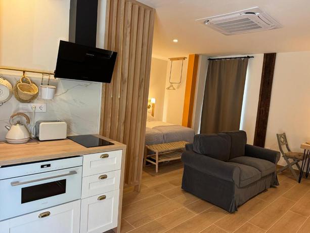 Imagen de la habitación del Apartamentos Arenas Suites. Foto 4