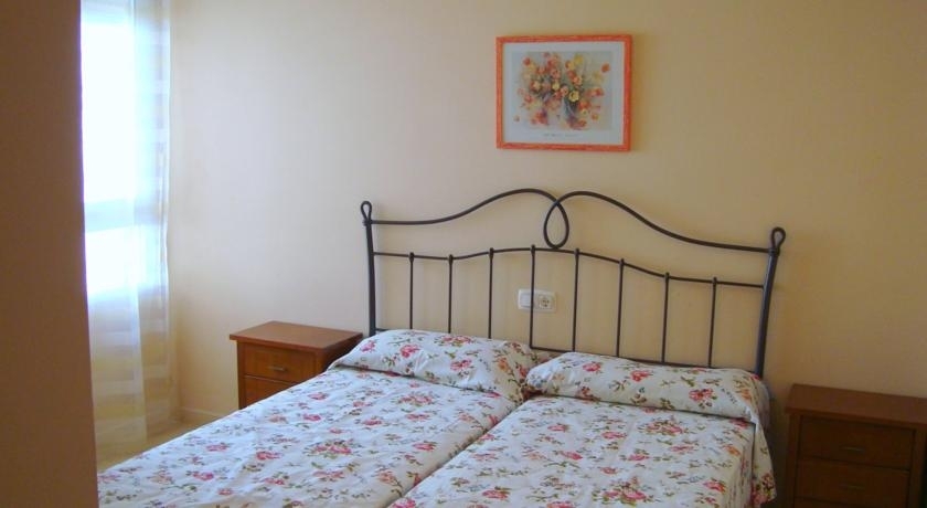 Imagen general del Apartamentos Argenta Caleta 3000. Foto 11