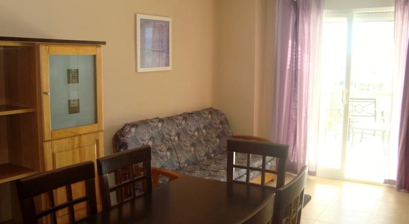 Imagen general del Apartamentos Argenta Caleta 3000. Foto 16